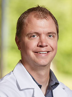 Nathan Loewen, DPM